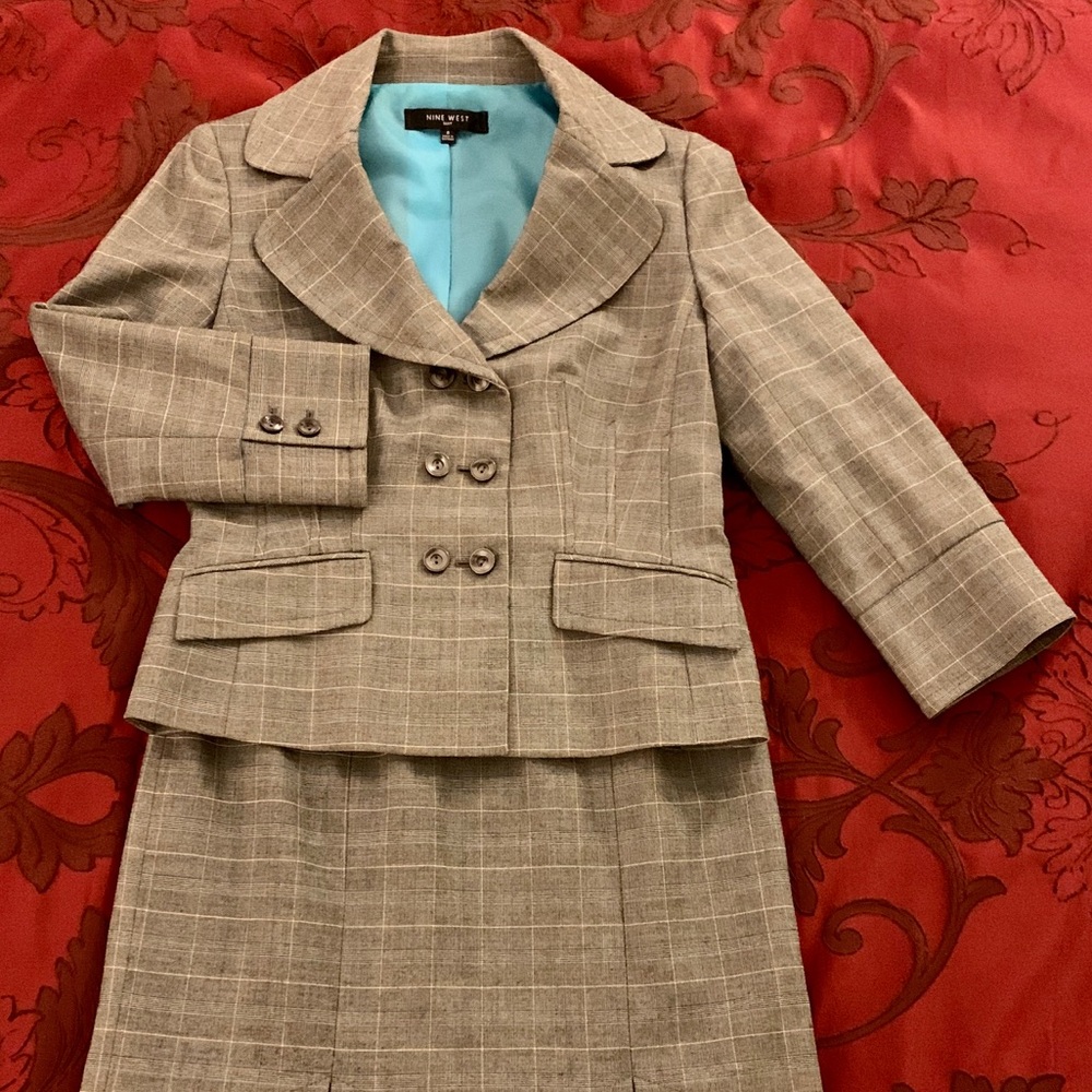 Nine West Gray Plaid Suit